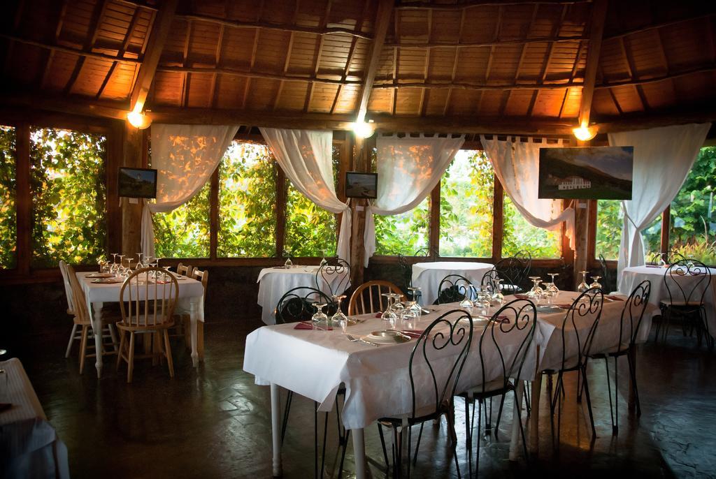 Hotel Os Moinhos เวลาส ภายนอก รูปภาพ