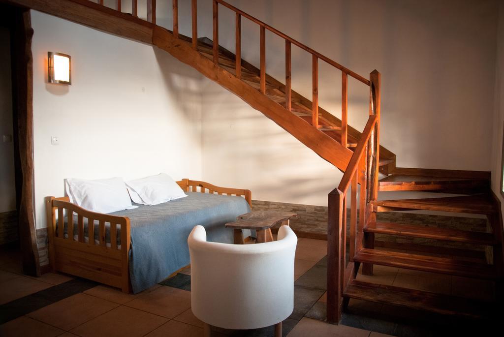 Hotel Os Moinhos เวลาส ภายนอก รูปภาพ